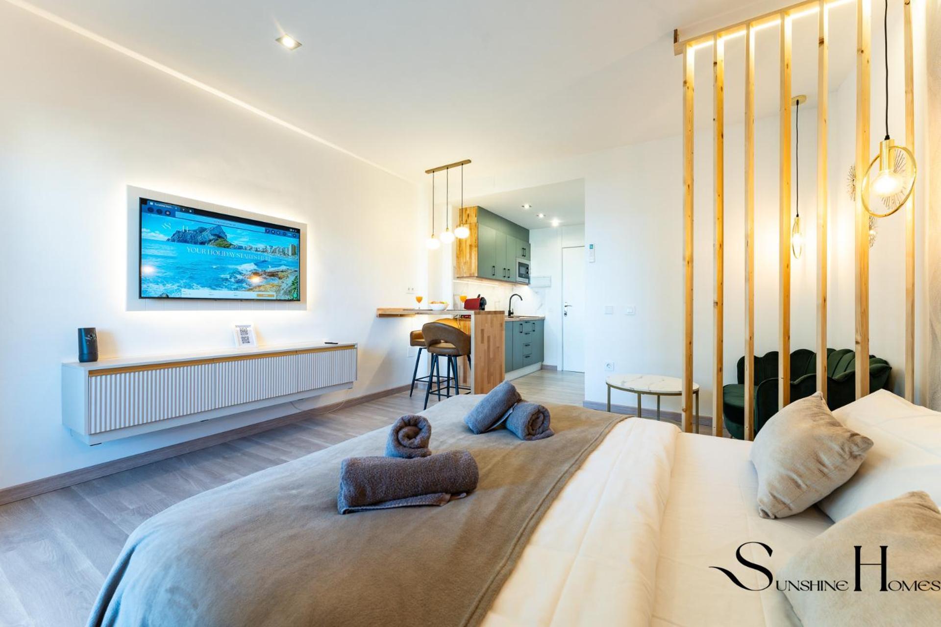 Seaview Beachfront Studio With Aqua Park & Balcony Benalmadena Exterior photo