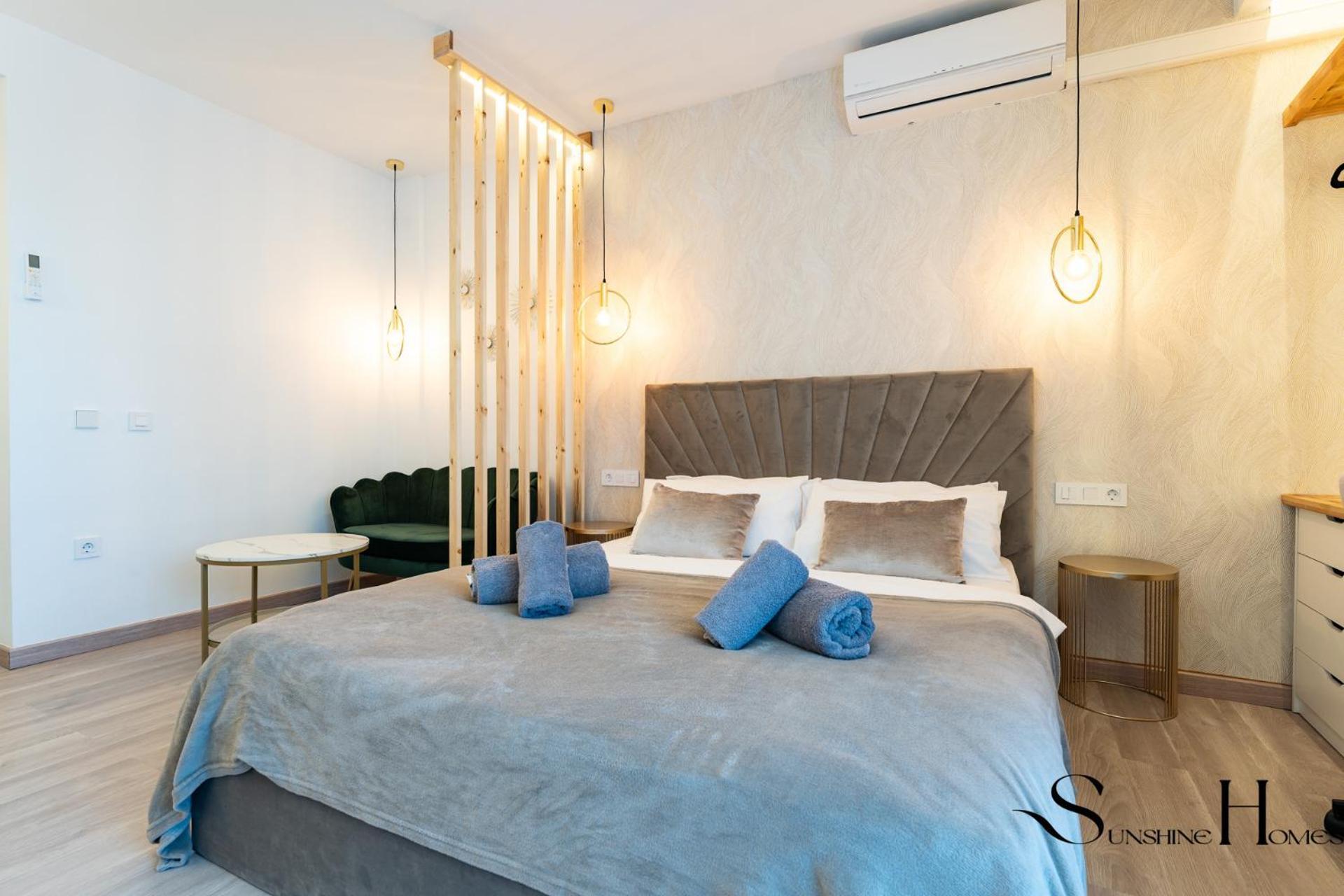 Seaview Beachfront Studio With Aqua Park & Balcony Benalmadena Exterior photo